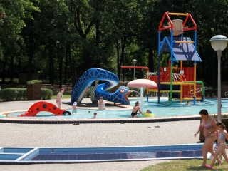 Újra nyitott az élményfürdő! - fotó: 