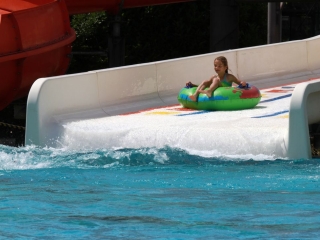 Újra nyitott az élményfürdő! - fotó: 