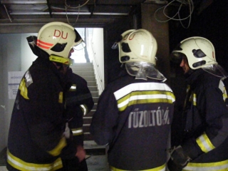 Tűz a Fabó Éva Sportuszodában - fotó: 