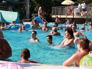 Újabb élményözön a fürdőben - fotó: 