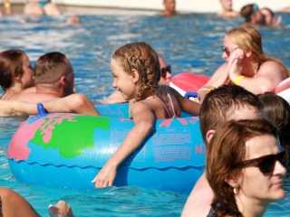 Újabb élményözön a fürdőben - fotó: 