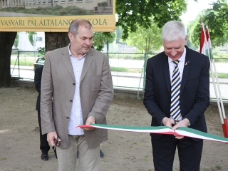 Új atlétikai pálya a Vasváriban - fotó: Sándor Judit