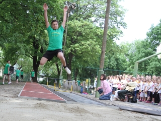 Új atlétikai pálya a Vasváriban - fotó: Sándor Judit