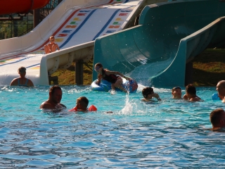 Nyárbúcsúztató az élményfürdőben - fotó: 