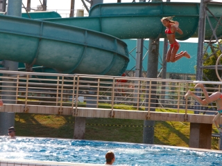 Nyárbúcsúztató az élményfürdőben - fotó: 