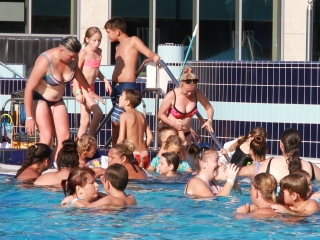 Nyárbúcsúztató az élményfürdőben - fotó: 