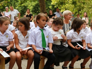 Köszöntővel kezdődött a tanév a Szabó Magda iskolában - fotó: 