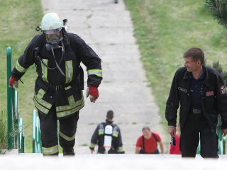 Erőpróba tűzoltóknak - fotó: Sándor Judit
