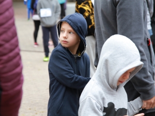 "Fuss velünk, fuss értünk!" - jótét akció a belvárosban - fotó: 