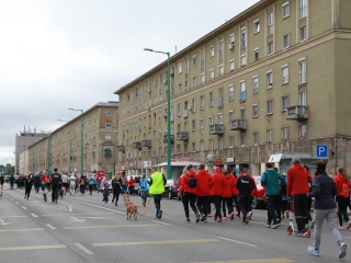 "Fuss velünk, fuss értünk!" - jótét akció a belvárosban - fotó: 