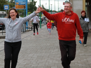 "Fuss velünk, fuss értünk!" - jótét akció a belvárosban - fotó: 