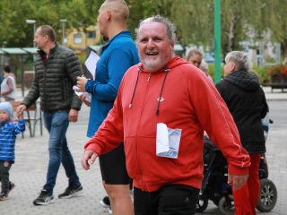 "Fuss velünk, fuss értünk!" - jótét akció a belvárosban - fotó: 