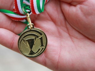 "Fuss velünk, fuss értünk!" - jótét akció a belvárosban - fotó: 