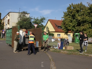Több városrész is megszabadult a hulladéktól - fotó: 