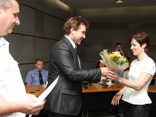 Közbiztonsági dicsérő oklevelek - fotó: Sándor Judit