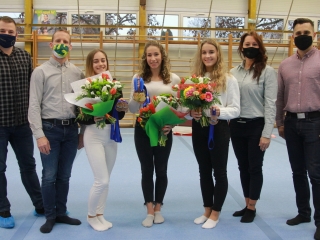 Eb-hősök köszöntése a tornacsarnokban - fotó: 