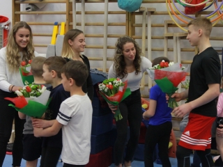 Eb-hősök köszöntése a tornacsarnokban - fotó: 