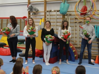 Eb-hősök köszöntése a tornacsarnokban - fotó: 