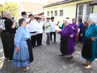 Májusfatánc - fotó: Ónodi Zoltán