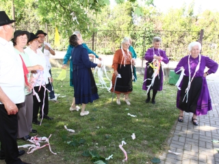 Májusfatánc - fotó: Ónodi Zoltán