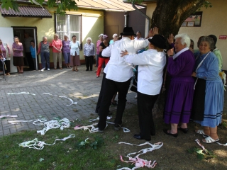 Májusfatánc - fotó: Ónodi Zoltán