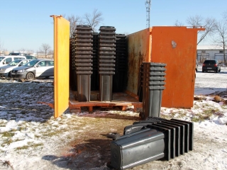 Szelektív kukák átadása az Innoparkban - fotó: 