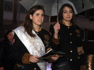 Énekszóval búcsúzók - a Szalamander képekben - fotó: Sándor Judit