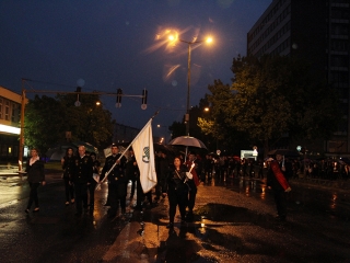 Énekszóval búcsúzók - a Szalamander képekben - fotó: Sándor Judit