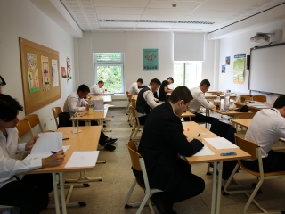 Megkezdődtek az érettségik - fotó: 