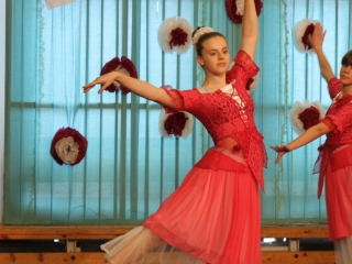 Gárdonyi: táncos tanévzáró - fotó: 