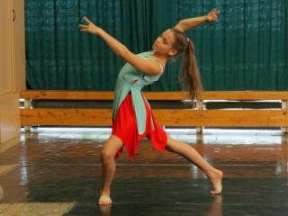 Gárdonyi: táncos tanévzáró - fotó: 