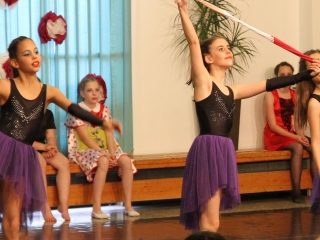 Gárdonyi: táncos tanévzáró - fotó: 