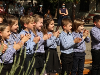 Elsősavatás a Móricz iskolában - fotó: 