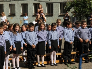 Elsősavatás a Móricz iskolában - fotó: 