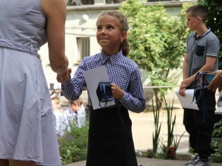 Elsősavatás a Móricz iskolában - fotó: 