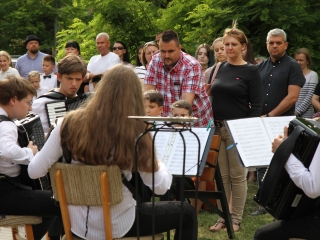 Tanévzáró koncert a téren - fotó: 