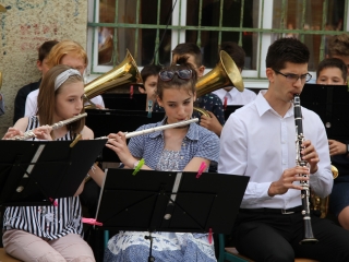 Tanévzáró koncert a téren - fotó: 