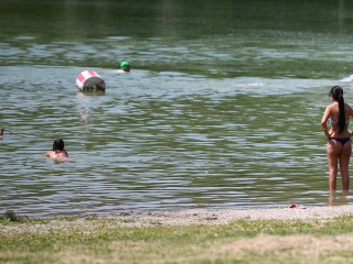 Benépesült a szabadstrand - fotó: 