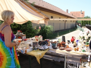 Újtelepi Garázsvásár a kánikulában - fotó: 