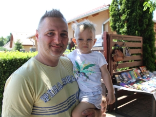 Újtelepi Garázsvásár a kánikulában - fotó: 