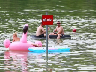 Kánikulai különkiadás a szabadstrandról - fotó: 