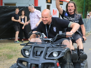 Metal Factory: a nagy behopp - fotó: 