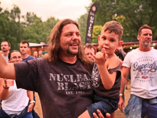 Metal Factory: parádés pénteki esőmenők - fotó: 