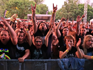 Metal Factory: parádés pénteki esőmenők - fotó: 