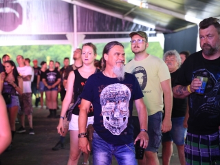 Metal Factory: parádés pénteki esőmenők - fotó: 