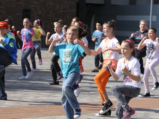 Villámparádé a Városháza téren - fotó: Sándor Judit