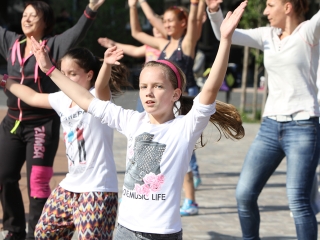 Villámparádé a Városháza téren - fotó: Sándor Judit