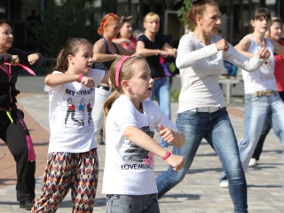 Villámparádé a Városháza téren - fotó: Sándor Judit