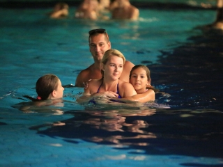 Holdfényfürdő a Strandok Éjszakáján - fotó: 