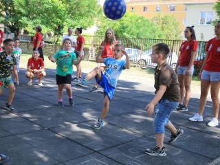 Vendégségben a DKKA az Útkeresés Segítő Szolgálatnál - fotó: 